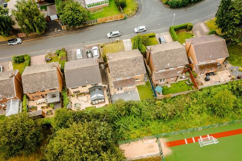 155 Foxcroft Drive, Brighouse, HD6 3UP