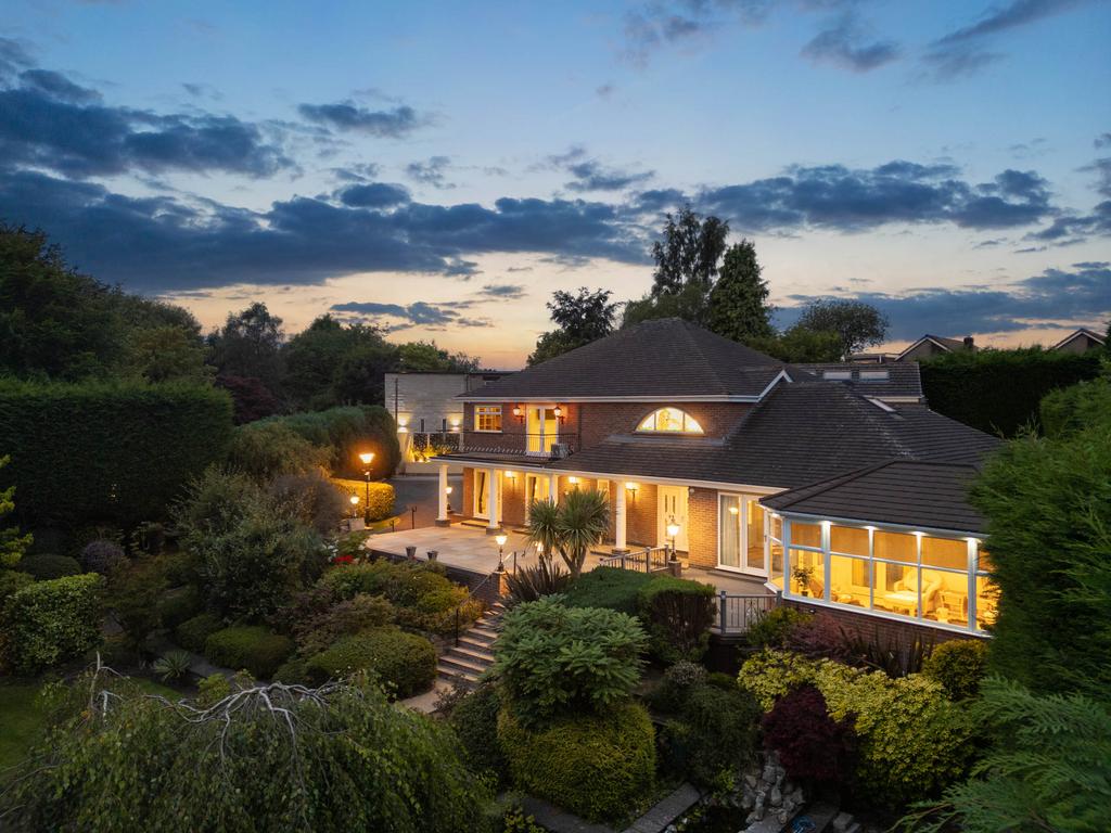 20240817-2047 twilight - The Heights, Bentmeadows,