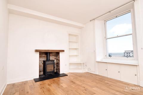 2 bedroom flat for sale, 50/8 Portobello High Street, Portobello, EH15 1DA