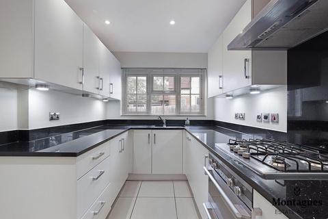 1, The Hedgerows Crossing Road, Epping, CM16 7BQ