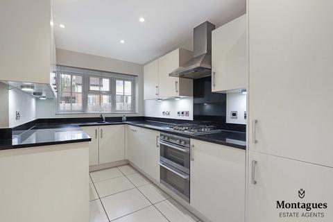 1, The Hedgerows Crossing Road, Epping, CM16 7BQ