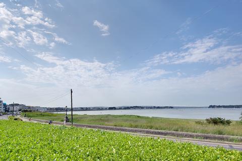 2 bedroom apartment for sale, Chaddesley Glen, Canford Cliffs, Poole, Dorset, BH13