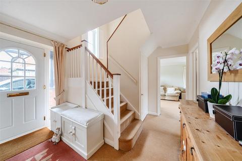 12 Alyngton, Northchurch, Berkhamsted, HP4 3XP