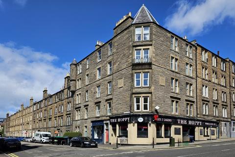 2f2, 1 Dalgety Avenue, Edinburgh, EH7 5UF