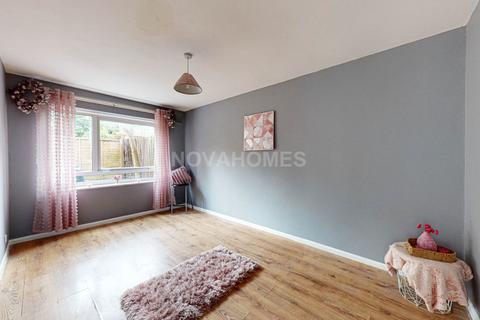 2 bedroom flat for sale, Walcot Close, Plymouth PL6