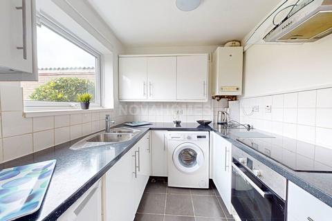 2 bedroom flat for sale, Walcot Close, Plymouth PL6