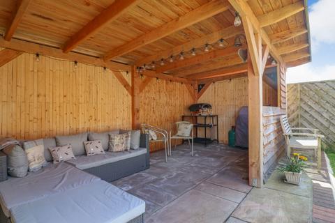 9 Church View, Tetney, Grimsby, DN36 5JS