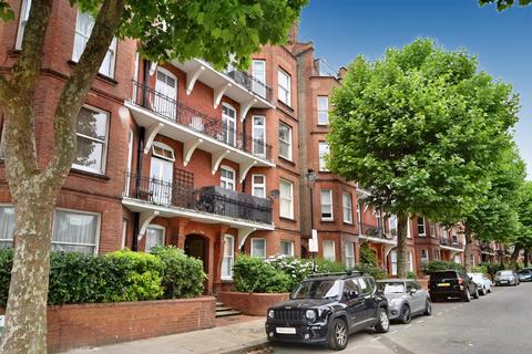 3 bedroom flat for sale, Lissenden Gardens, Parliament Hill, London NW5