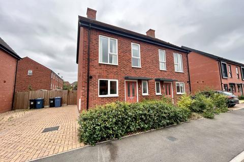 48 Baker Drive, Fradley, Lichfield, WS13 8TD