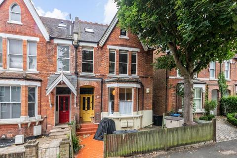 2 bedroom maisonette for sale, Fox Hill, Crystal Palace, London, SE19