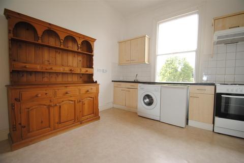 1 bedroom flat for sale, 3 Westfield Grove, Wakefield WF1