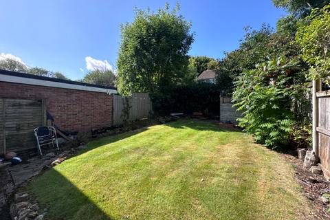 95 Tenterden Drive, Canterbury, CT2 7BJ