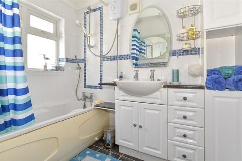 57 Fleet Road, Rochester, ME1 2PX