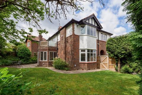 4 bedroom detached house for sale, Highfield Road, Hale, WA15