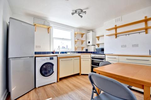 2 bedroom maisonette for sale, Chetwynd Road, Dartmouth Park, London NW5