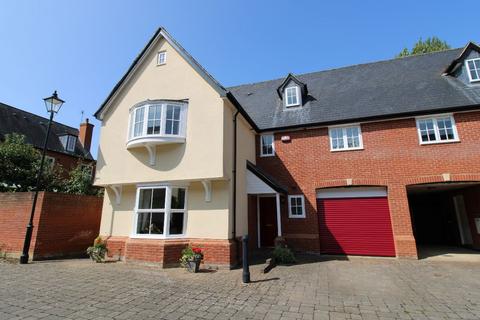 5 bedroom semi-detached house for sale, Willow Lane, Stony Stratford, Milton Keynes