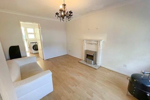 17 Lavender Close, Manchester, M23 9SH