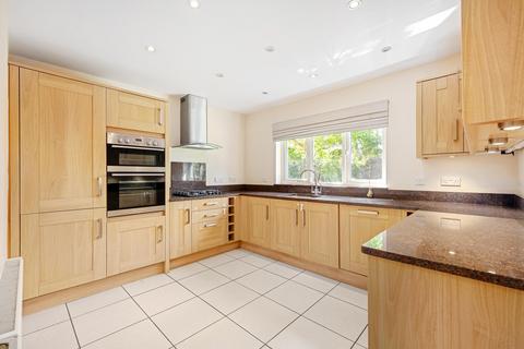 4 bedroom detached house for sale, Egdean Walk, Sevenoaks, Kent, TN13