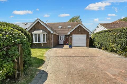 4 bedroom detached house for sale, Seaway Gardens, St Marys Bay TN29