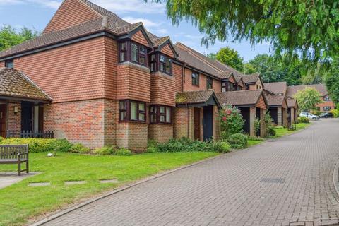 2 bedroom retirement property for sale, Turneys Orchard, Rickmansworth WD3