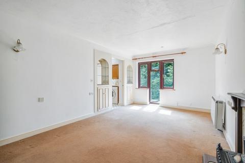 2 bedroom retirement property for sale, Turneys Orchard, Rickmansworth WD3