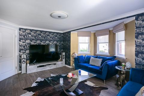 2 bedroom flat for sale, Gylemuir Road, Corstorphine, Edinburgh, EH12