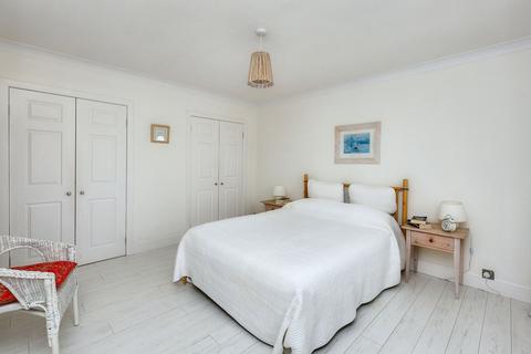 22 Broomieknowe Park, Bonnyrigg, EH19 2JB