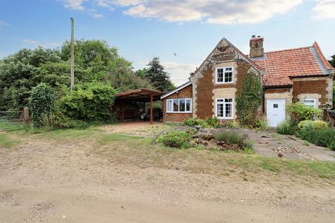 2 bedroom cottage for sale, Church Lane, East Winch, King's Lynn, Norfolk, PE32