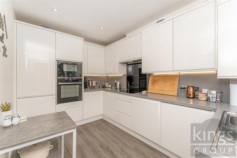 49 Mayfield Crescent, London, N9 7NL