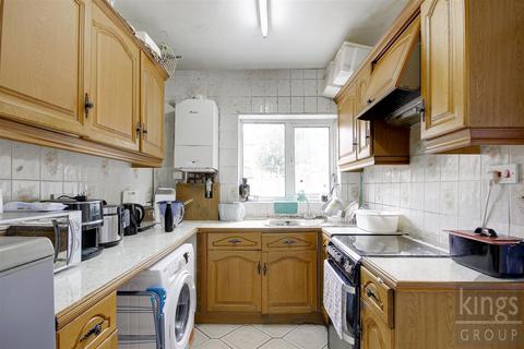 3 bedroom terraced house for sale, Sheldon Road, Edmonton, N18