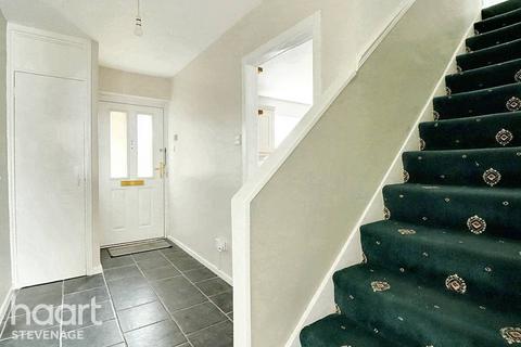 3 bedroom maisonette for sale, Mobbsbury Way, Stevenage