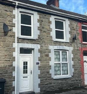 3 bedroom terraced house to rent, Meadow Street, Llanhilleth, Abertillery, Blaenau Gwent. NP13 2JH