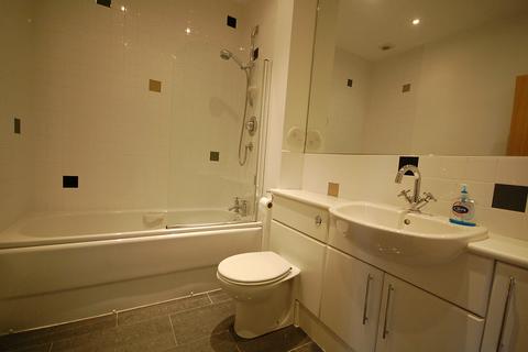 2 bedroom flat to rent, Dee Village, Millburn Street, Aberdeen, AB11