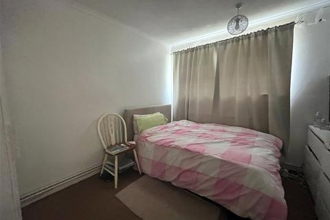 82 Franklin Road, Gravesend, DA12 5TB