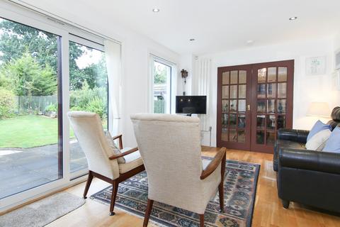 5 Carnbee Park, Edinburgh, EH16 6GE