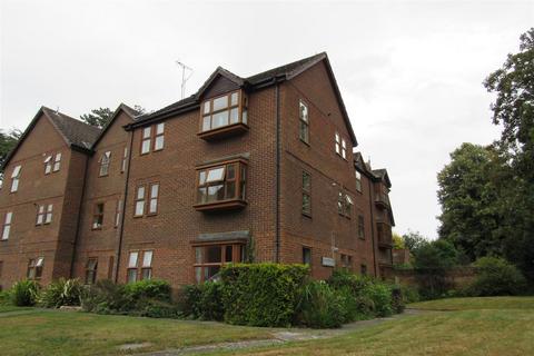 1 bedroom flat for sale, Rochester Avenue, Canterbury