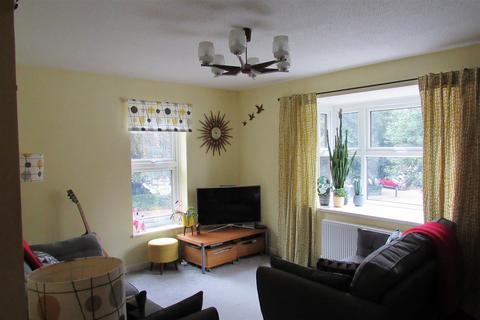 1 bedroom flat for sale, Rochester Avenue, Canterbury