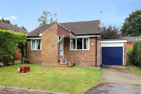 2 bedroom bungalow for sale, Bedford Close, Whitehill