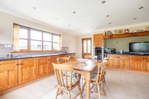 2 bedroom detached bungalow for sale, Bridge Street, Carbrooke