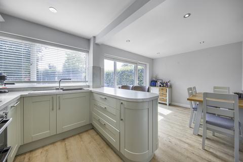 19 Beaufort Drive, Barton Seagrave, Kettering, NN15 6SF