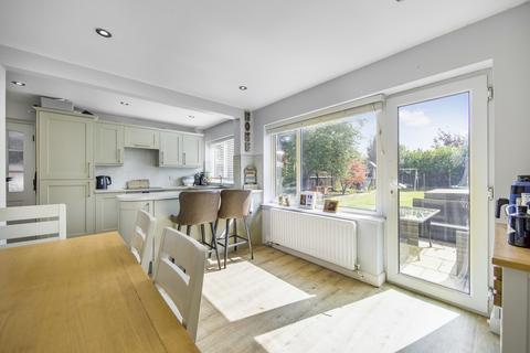 19 Beaufort Drive, Barton Seagrave, Kettering, NN15 6SF
