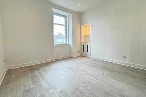 1 bedroom flat to rent, Main Street, Glasgow G69