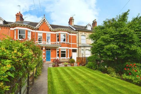 4 bedroom terraced house for sale, Wigginton Road, York, YO31 8JQ