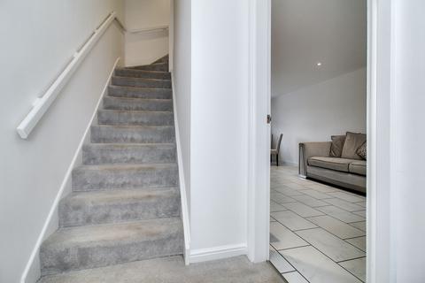 32 Echline Place, South Queensferry, EH30 9XA