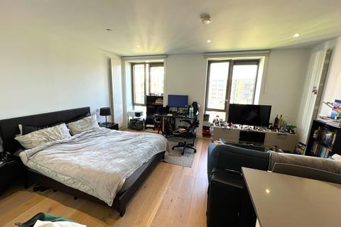 Studio to rent, Nautical Drive, London E16