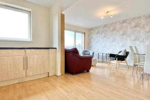 2 bedroom flat to rent, Howard Street, Glasgow G1