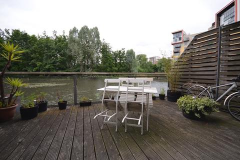 1 bedroom flat to rent, Renaissance Walk, London SE10