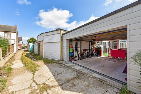 3 bedroom end of terrace house for sale, Aylen Road, Portsmouth