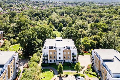 2 bedroom penthouse for sale, 1,100 sq ft penthouse with 55ft terrace in Renfields, Haywards Heath