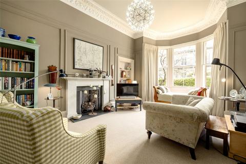 72 Inverleith Row, Edinburgh, EH3 5LT